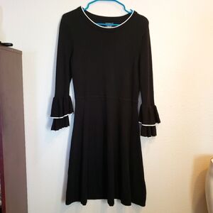 Vince Camuto flared sleeve sweater dress women's size M medium bell skater